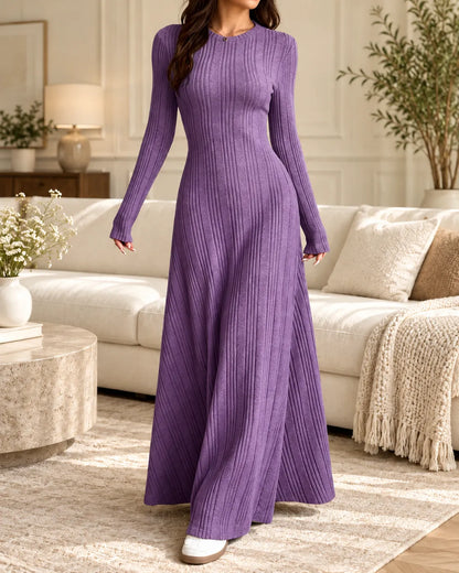 Vivienne Elegant Ribbed Knit Maxi Dress